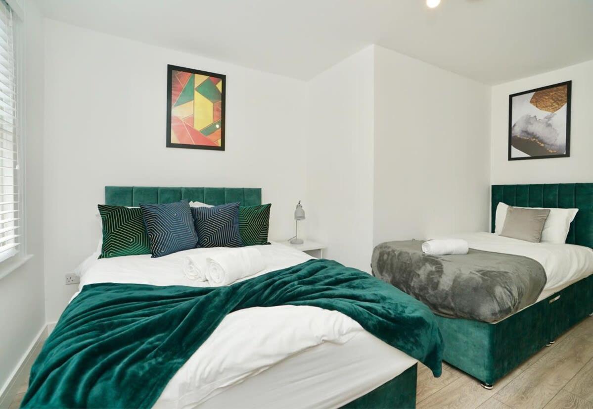 Huntingdon Luxury Apartments Экстерьер фото