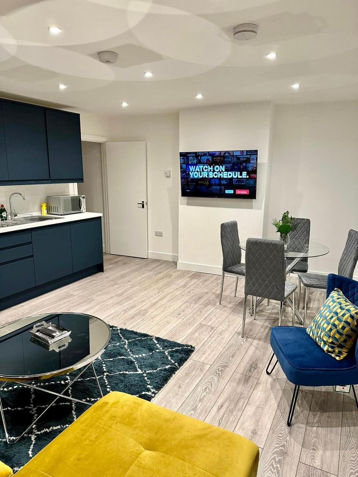 Huntingdon Luxury Apartments Экстерьер фото